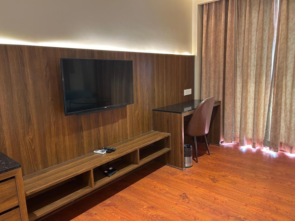The Imperial Prime Clarks Inn Suites, Bhīlwāra מראה חיצוני תמונה