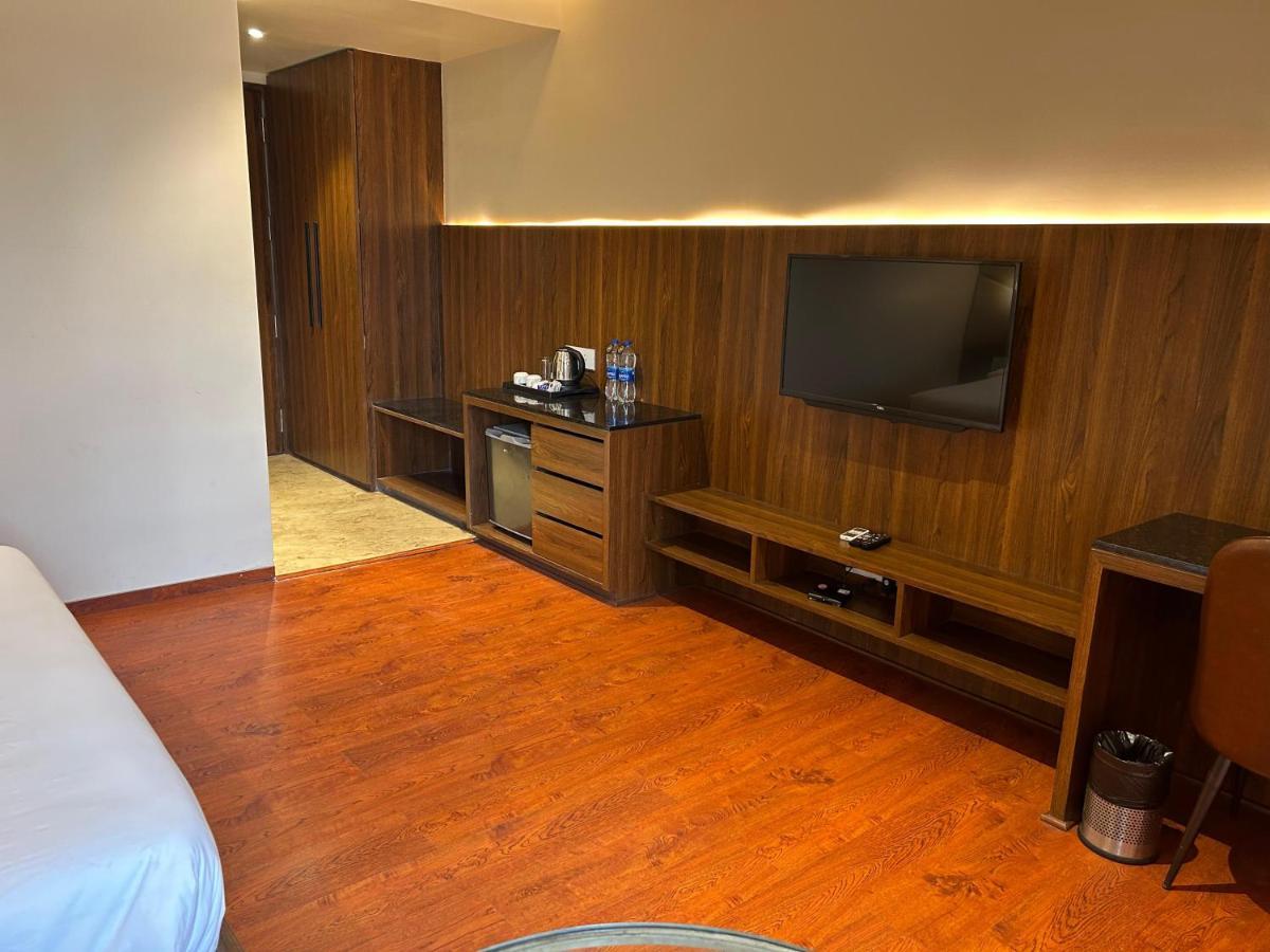 The Imperial Prime Clarks Inn Suites, Bhīlwāra מראה חיצוני תמונה